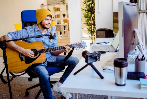 khó khăn khi học đàn guitar