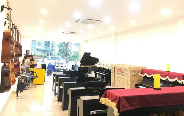 việt thanh music center - địa điểm bán đàn piano tại TPHCM