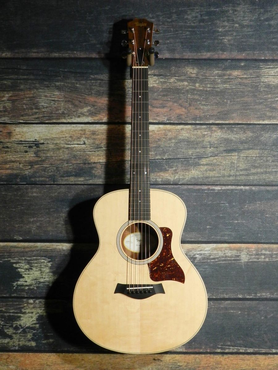 Đàn guitar Taylor GS Mini-E