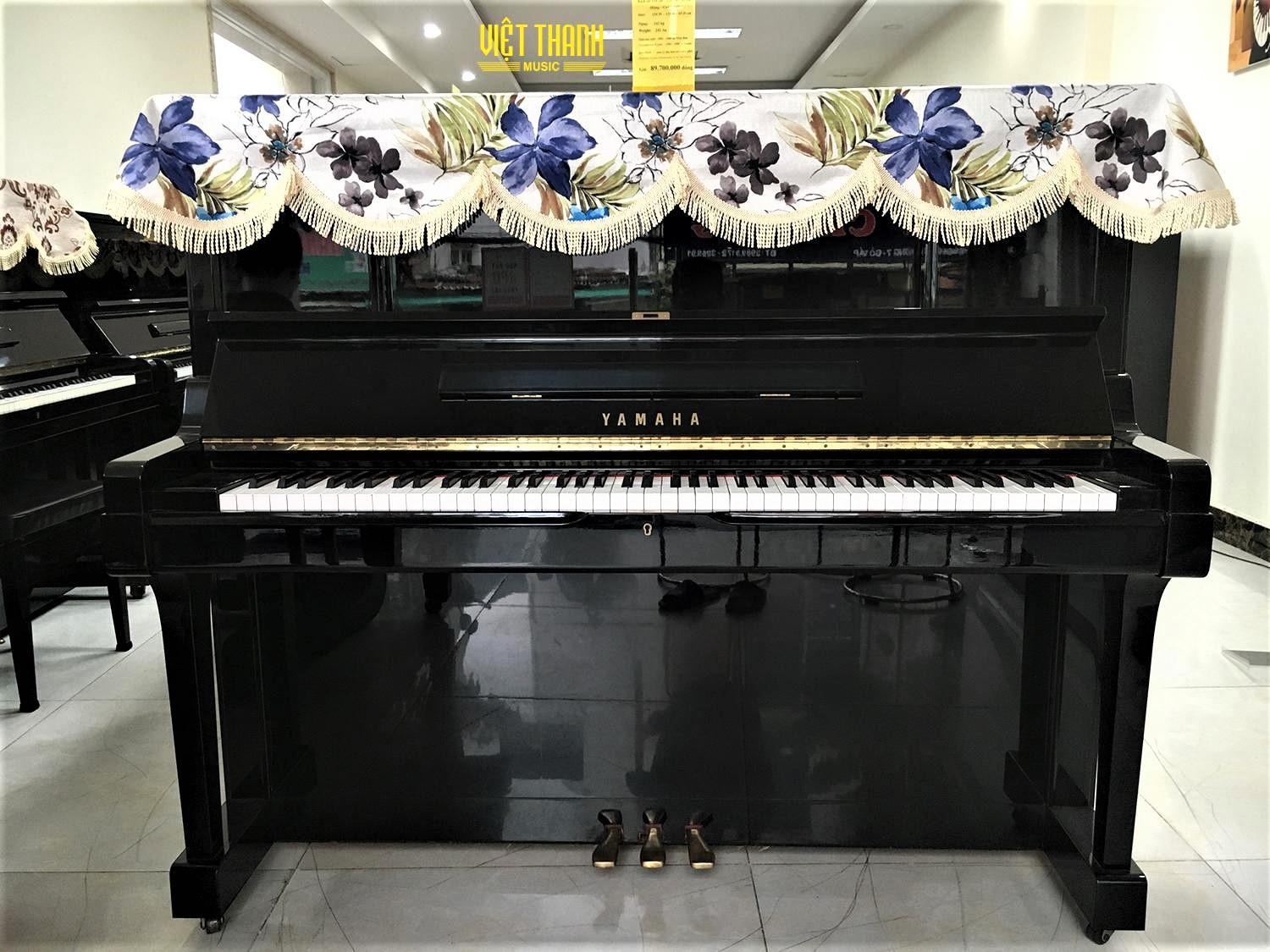 Đàn piano Yamaha UX3