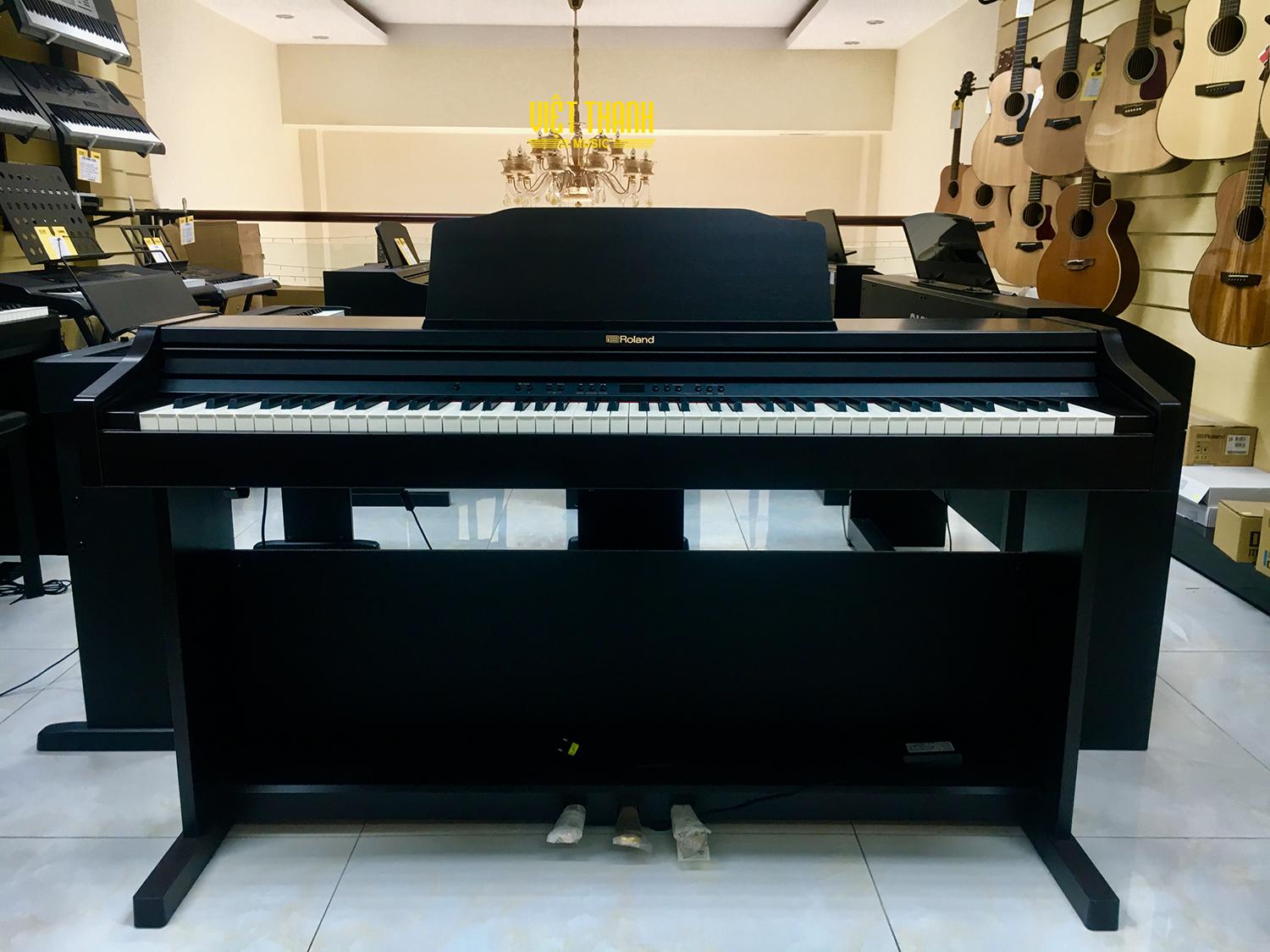 Đàn piano điện Roland RP-302
