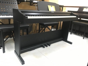 REVIEW ROLAND RP-102
