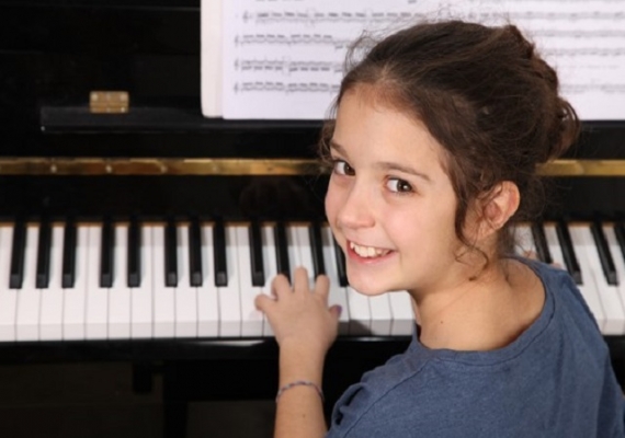 Những Lợi Ích Của Việc Chơi Đàn Piano Mang Lại