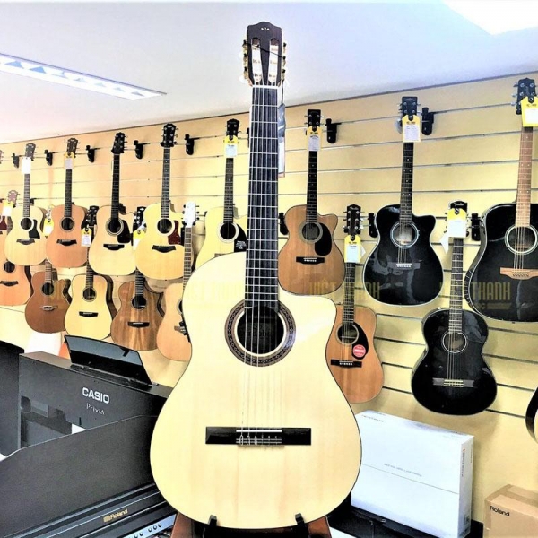 Cordoba C5-CE SP