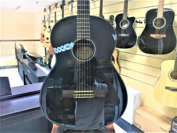 Fender CN60S BLK