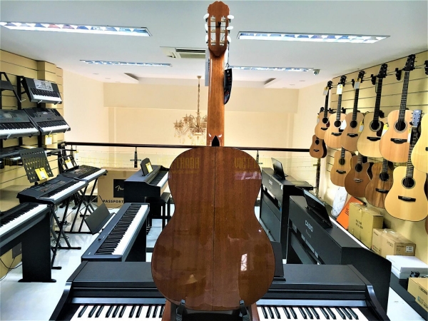 Takamine GC3 NAT