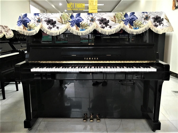 Đàn Piano Yamaha UX3