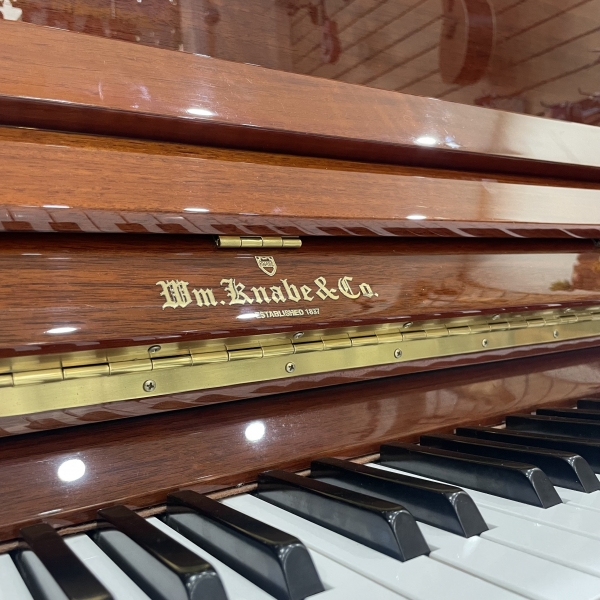 Đàn piano Knabe WMV 121FD