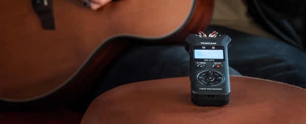 Máy ghi âm cầm tay Tascam DR-07X