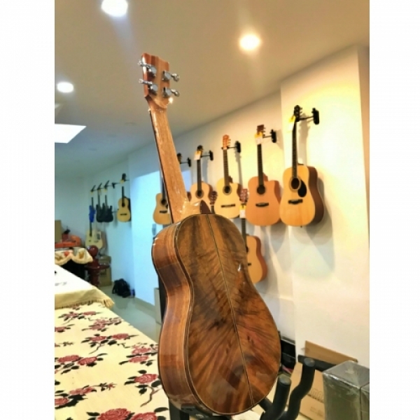 Ukulele vân gỗ M2