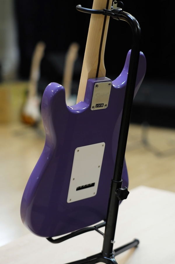 SQUIER SONIC STRAT LAUREL ULTRA VIOLET #0373150517