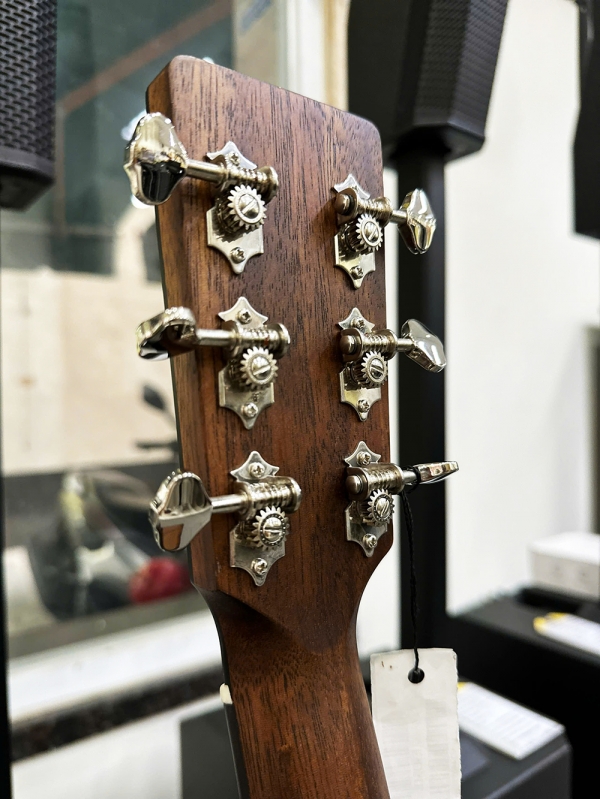 Guitar Eastman E3OM3